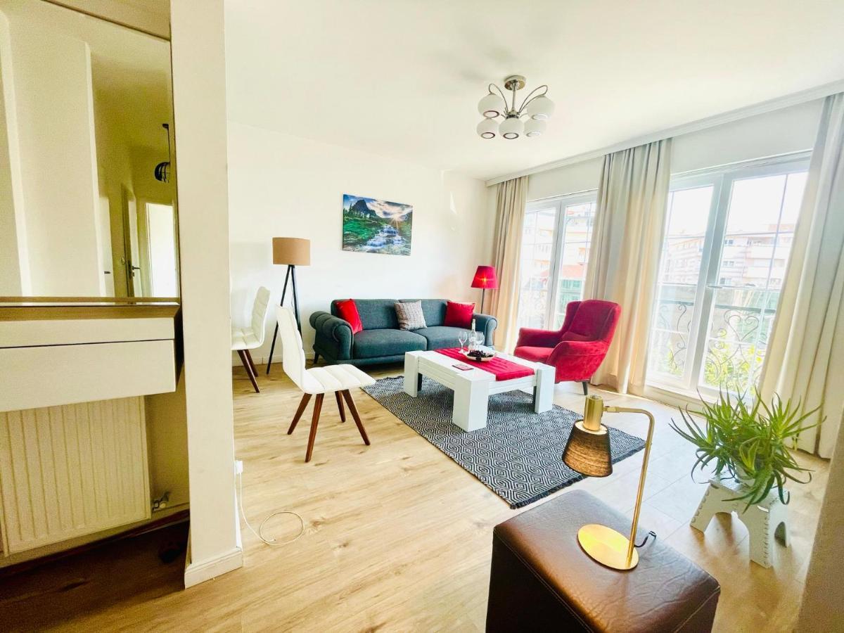 4 Llullat - City Center Apartment Πρίστινα Εξωτερικό φωτογραφία