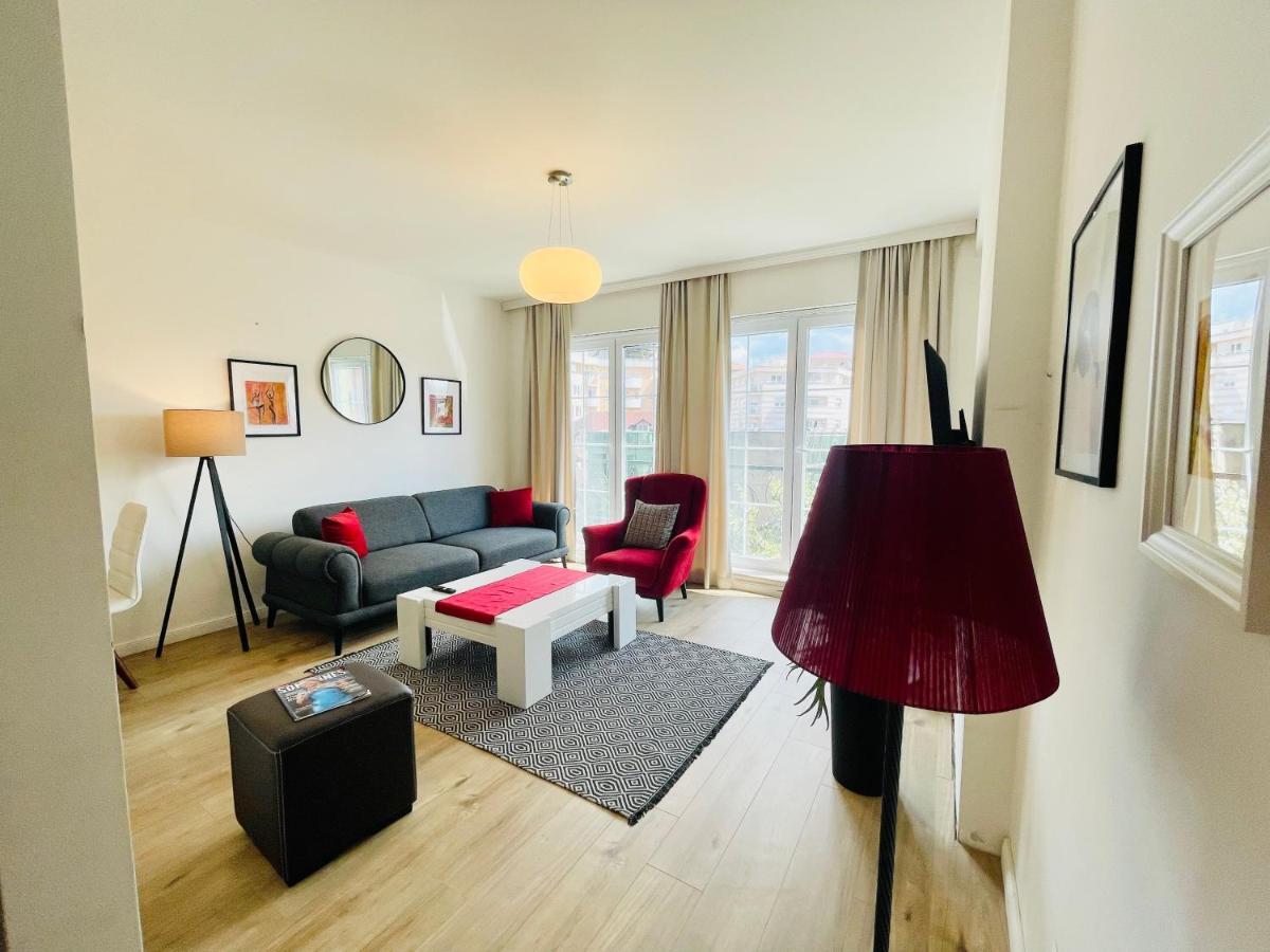 4 Llullat - City Center Apartment Πρίστινα Εξωτερικό φωτογραφία